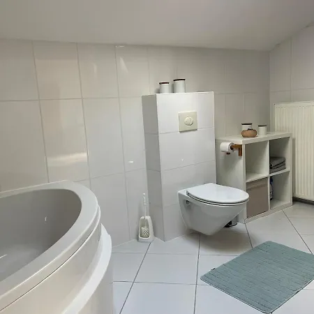 Dachwohnung Mit Blick Auf Den Wagenberg Apartment *