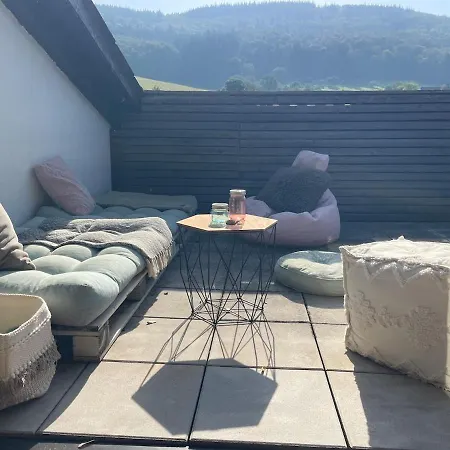 Dachwohnung Mit Blick Auf Den Wagenberg * Furth (Hessen)