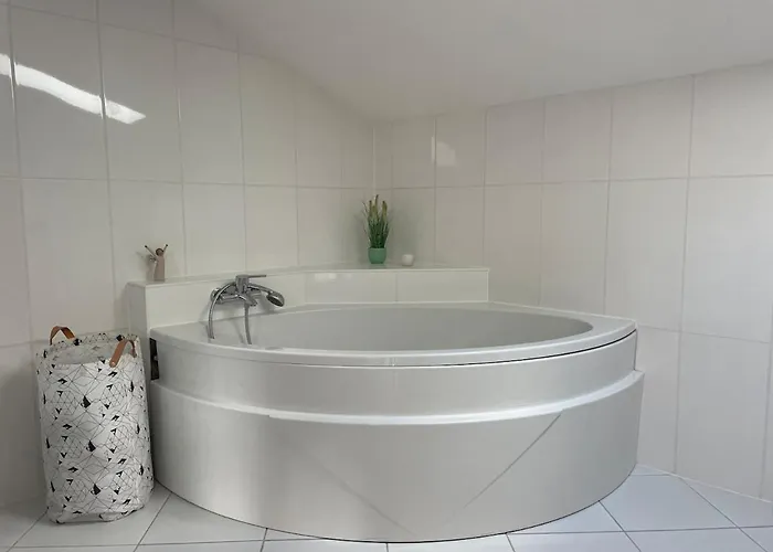 Dachwohnung Mit Blick Auf Den Wagenberg Διαμέρισμα *